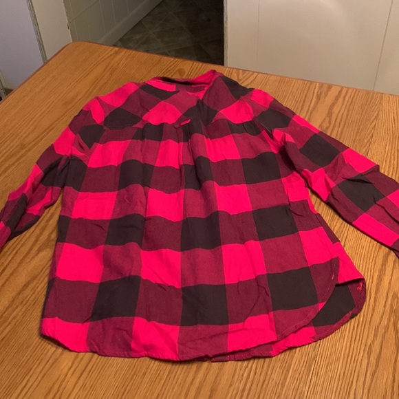 Maurices flannel shirt, size juniors XS. BUFFALO PLAID. Pink & black. - Picture 8 of 9